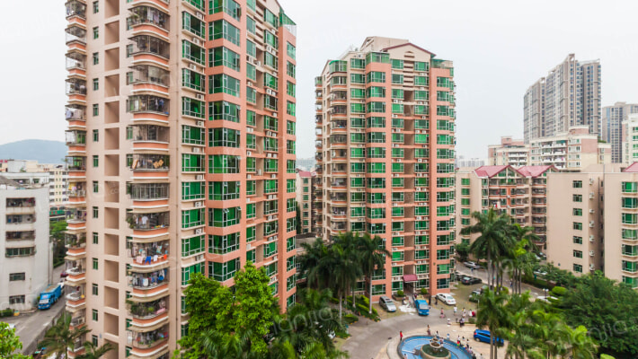 泰华豪园外景图