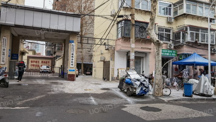 清真寺街138号外景图