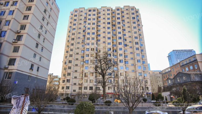 华晟花园外景图