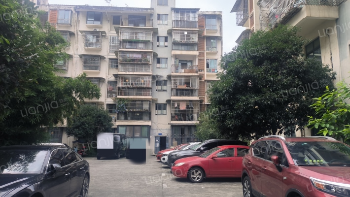 水芙蓉小区外景图