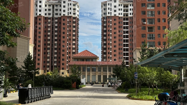 海伦国际外景图