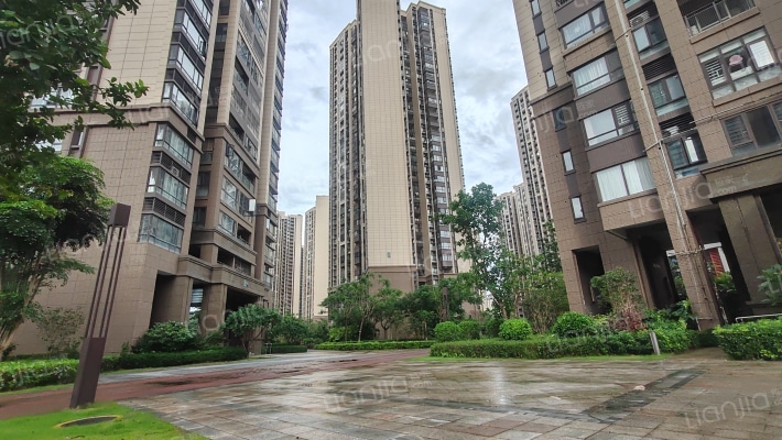 西湖三里外景图