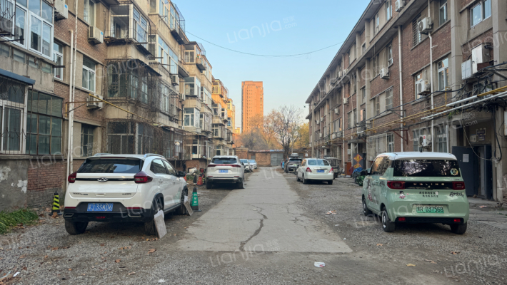 同顺里宿舍楼外景图