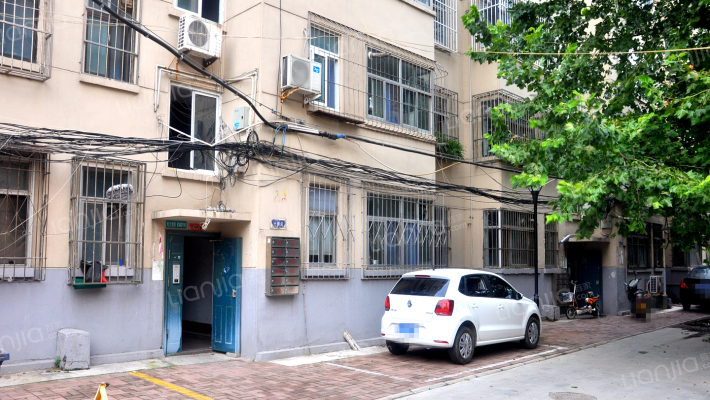 预备仓小区外景图