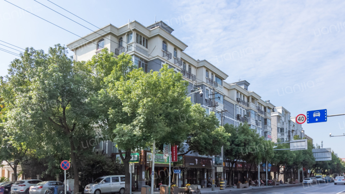 中元公寓外景图