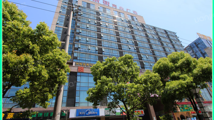 恒润后街酒店式公寓外景图