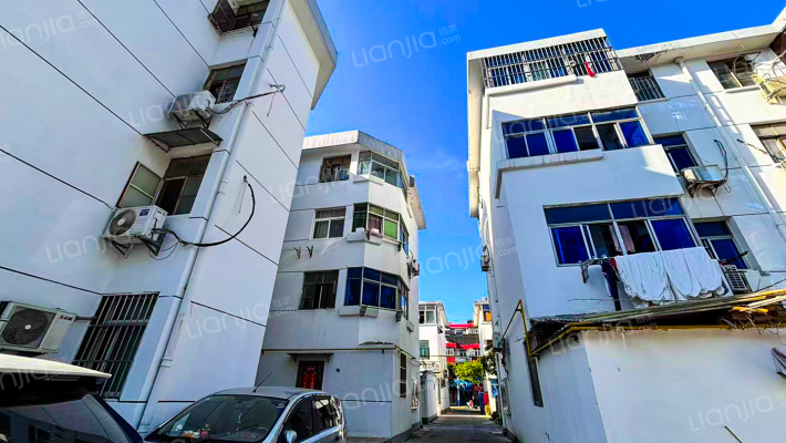 燃料公司宿舍外景图