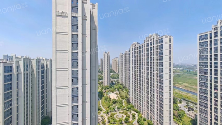 实地玫瑰庄园Ⅲ期外景图