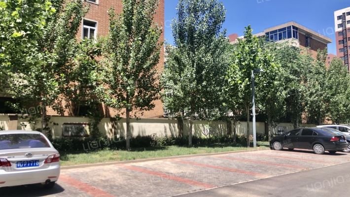 育德巷小区外景图