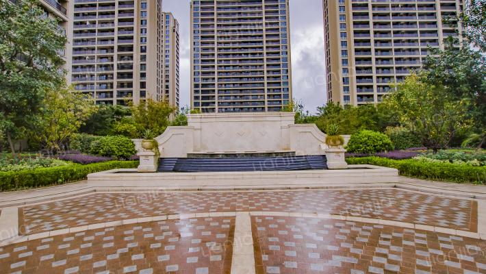 寺西玉兰花园外景图