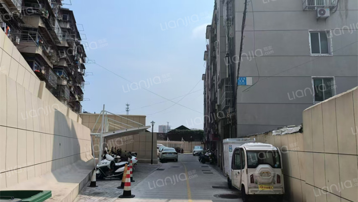 黄土坑东路外景图