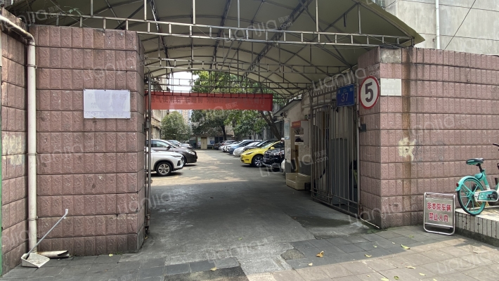 龙门街37号院外景图