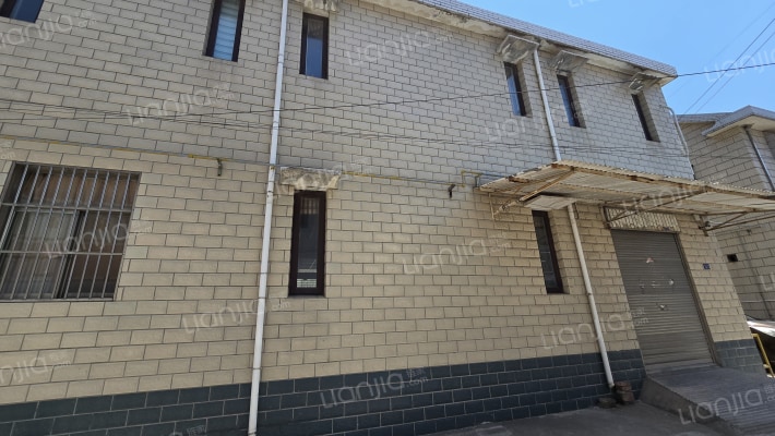 缫丝厂宿舍外景图