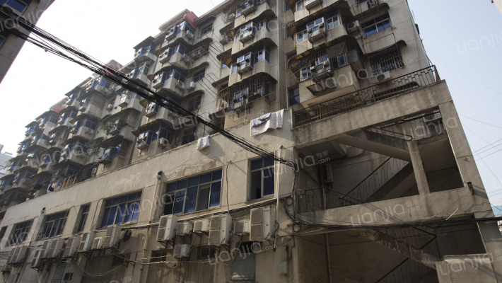 中南新村外景图