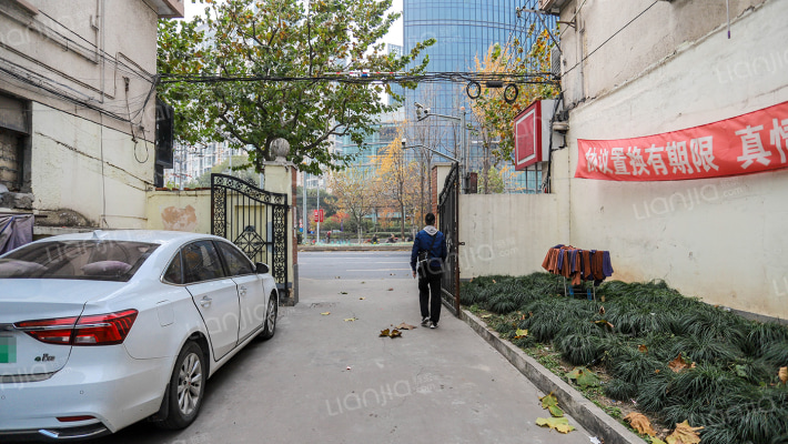 长寿路535号外景图