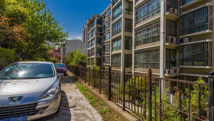 翠园小区外景图