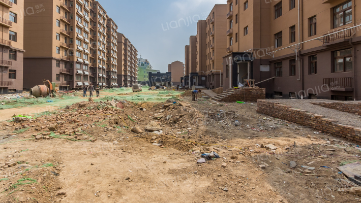 东方锦城小区外景图