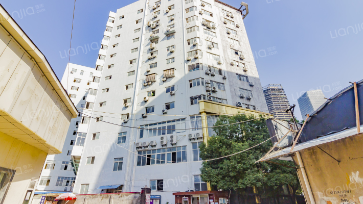 金华大厦外景图