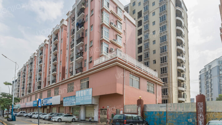 福楼侨苑外景图