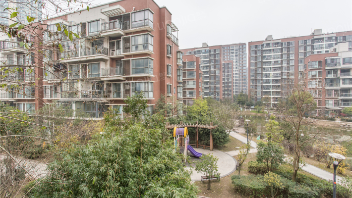 林语棠一期外景图