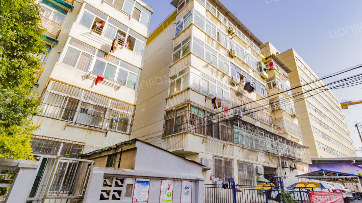 杏花街69号外景图