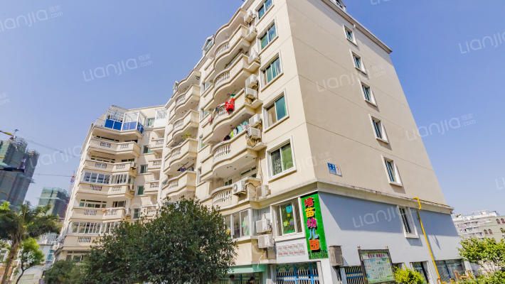 龙海花园外景图