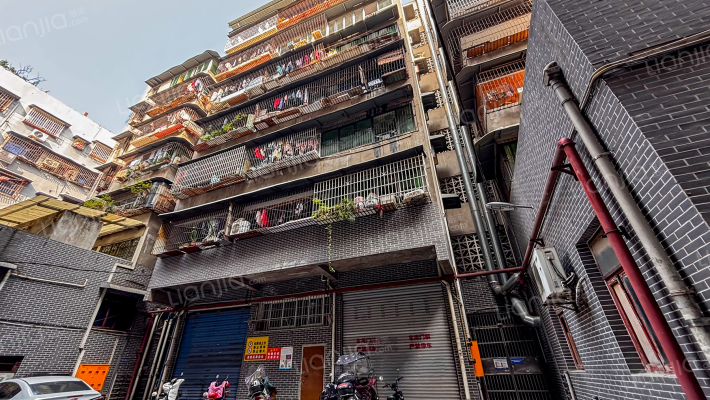 战斗路80号外景图