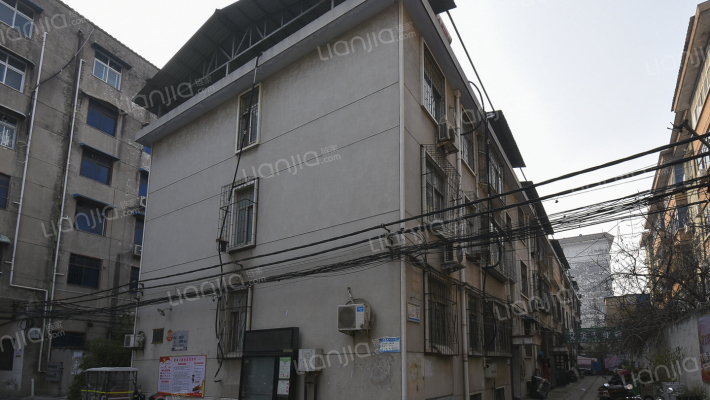 县人民武装部家属院外景图