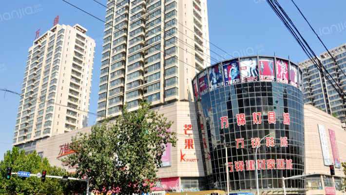 万锦国际广场外景图