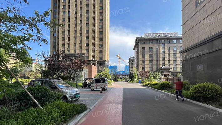 银领国际外景图