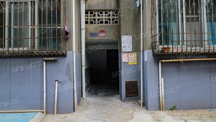 襄城建行西街家属院外景图