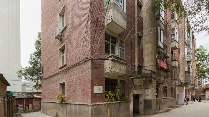 宁小家属院外景图