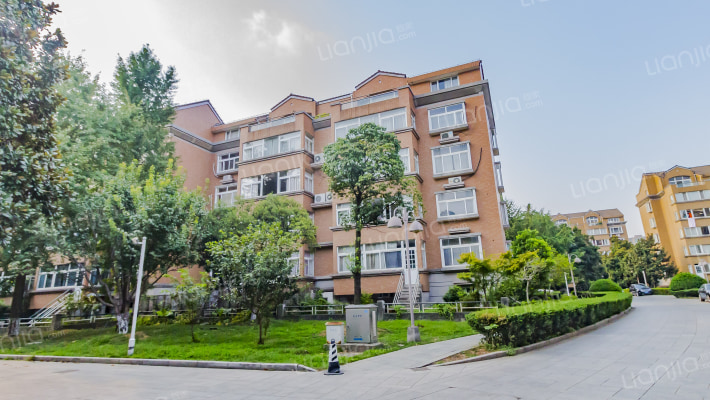 里仁花园一期外景图