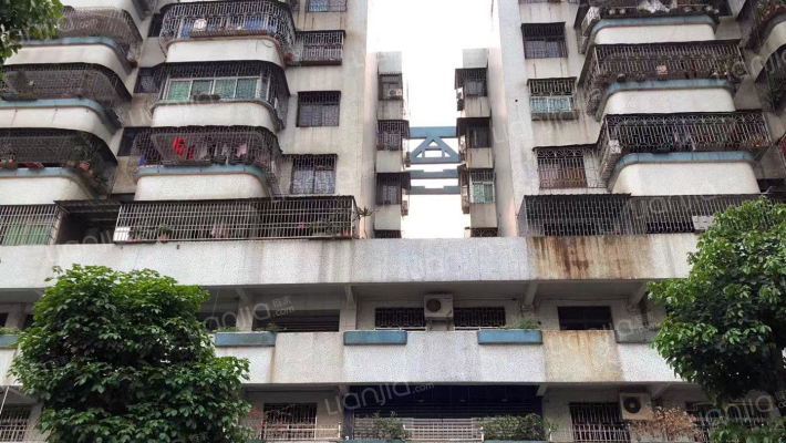 大沥自来水公司宿舍外景图