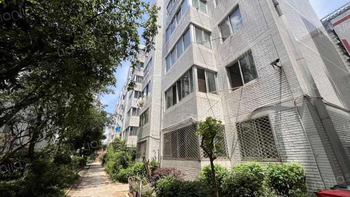 云铝小区外景图