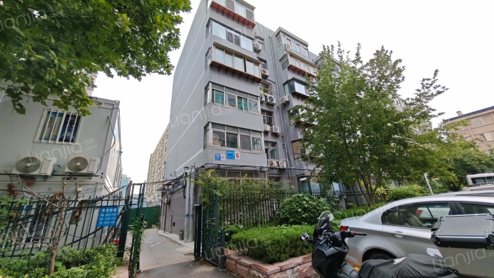 山东省粮食局宿舍外景图