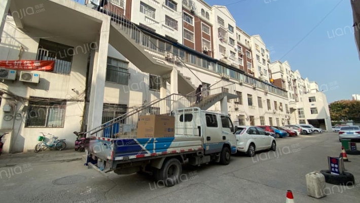 康大金海园外景图