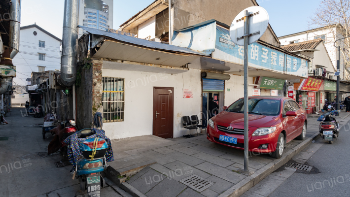 投醪河路外景图