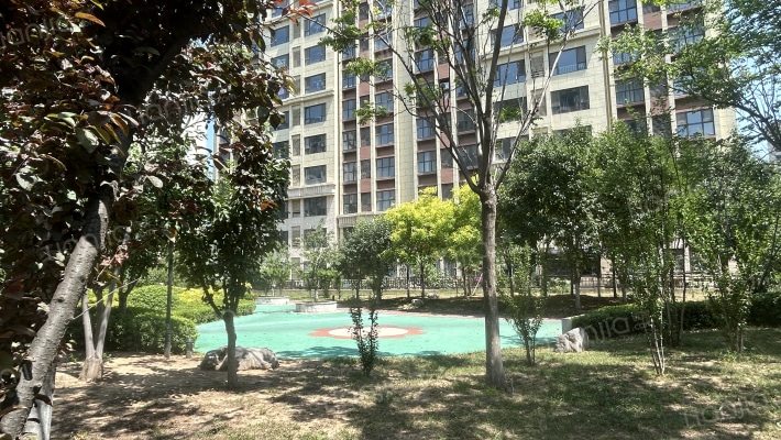 金城·紫御城外景图