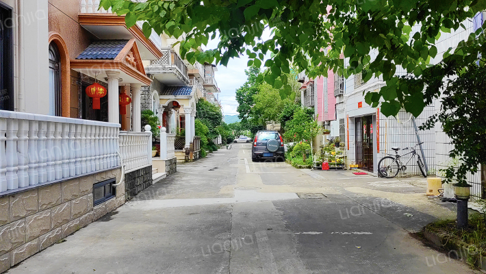 西街新邨外景图