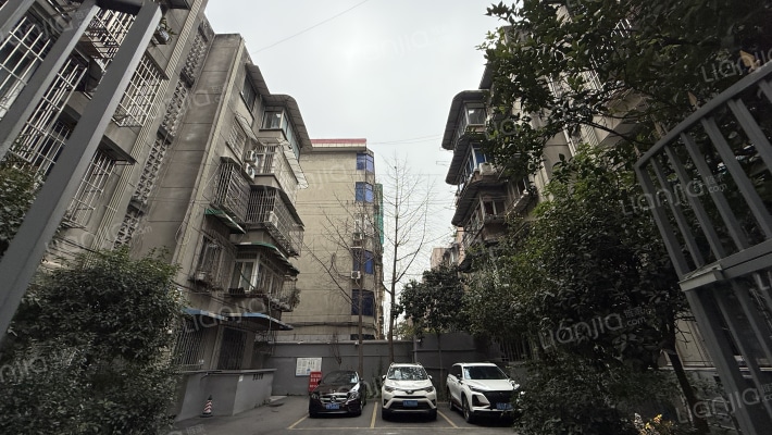 棠湖西路一段81号外景图