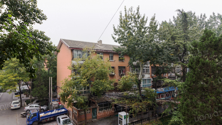 虎坊路小区外景图