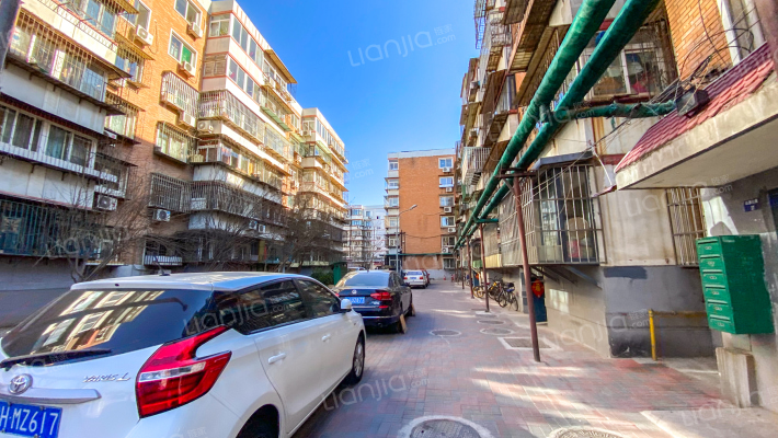 兴源公寓外景图