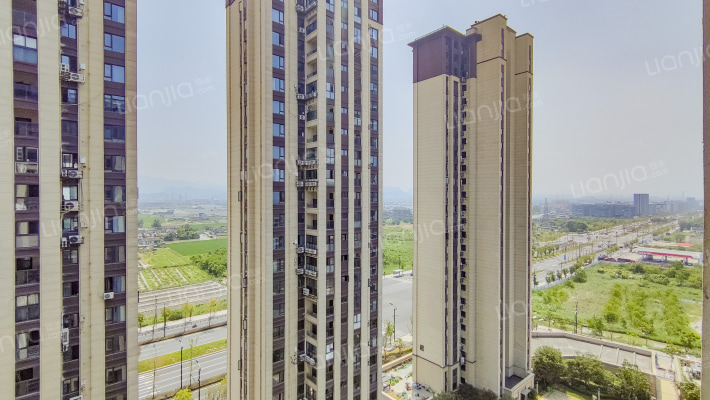 新鸿悦都会外景图