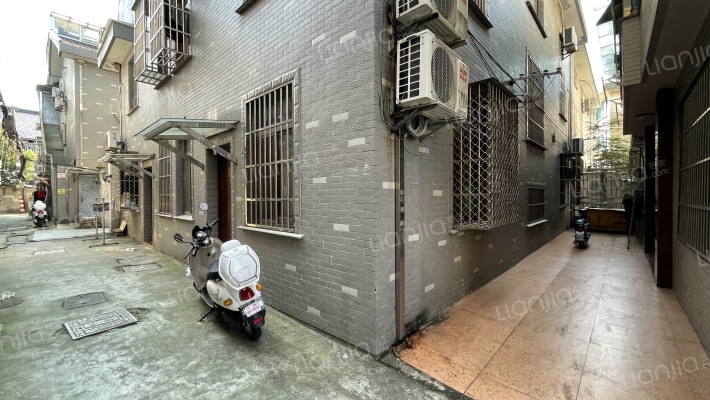 五星后村外景图