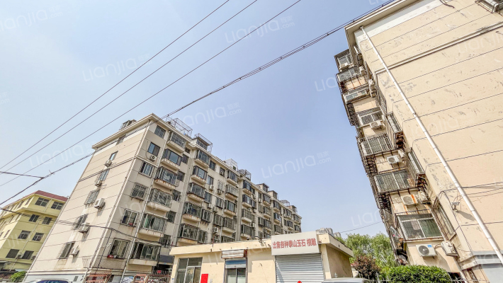 泰山普惠东湖回迁楼外景图