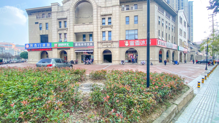 新都会中心外景图