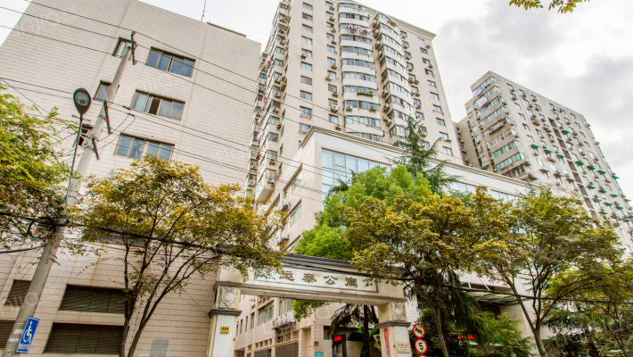 运泰公寓外景图