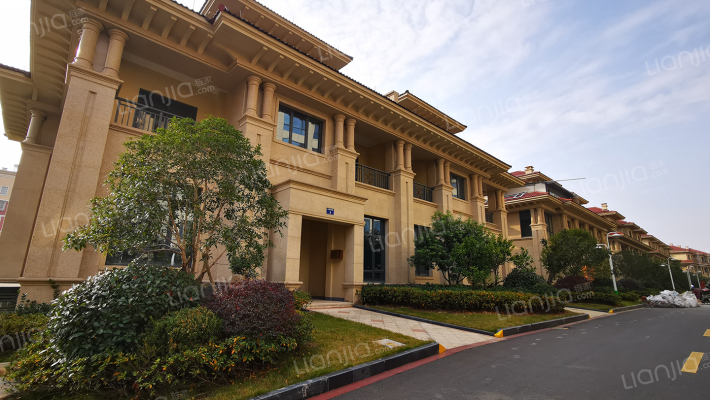 明华名港城一期外景图