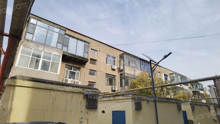 玩具厂宿舍外景图